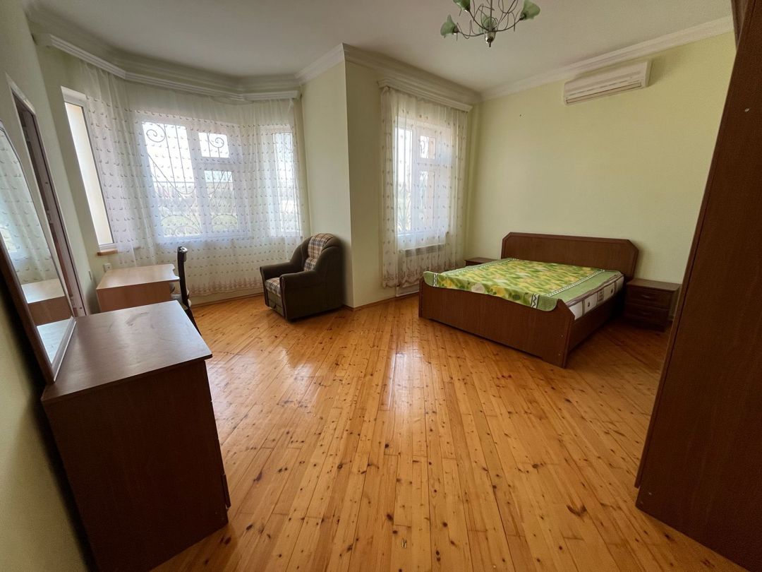 Satılır 8 otaqlı həyət evi/bağ evi 230 m² — Ev, villa, Bakı (12)