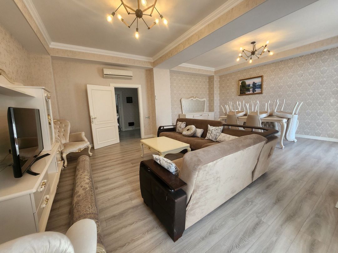 İcarəyə verilir 4 otaqlı yeni tikili 200 m² — Mənzil, Bakı (3)