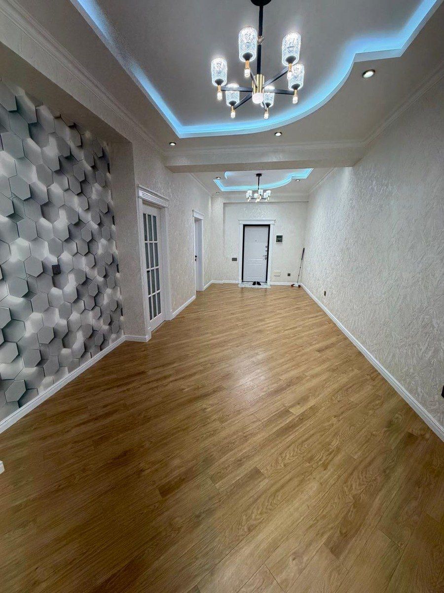Satılır 3 otaqlı yeni tikili 130 m² — Mənzil, Bakı