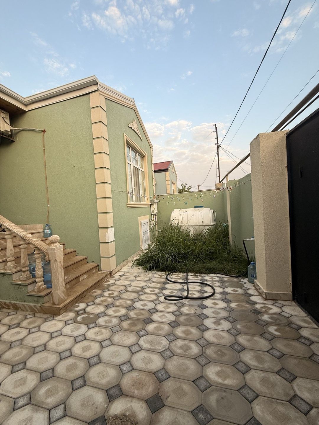 Satılır 4 otaqlı həyət evi/bağ evi 110 m² — Ev, villa, Bakı (2)