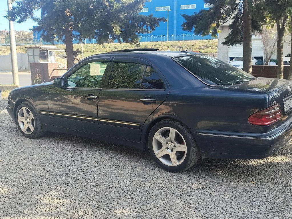 Mercedes E 320, 3.2 L, 2000 il, 291 150 km 99-HD-523 — Avtomobillər, Bakı (5)