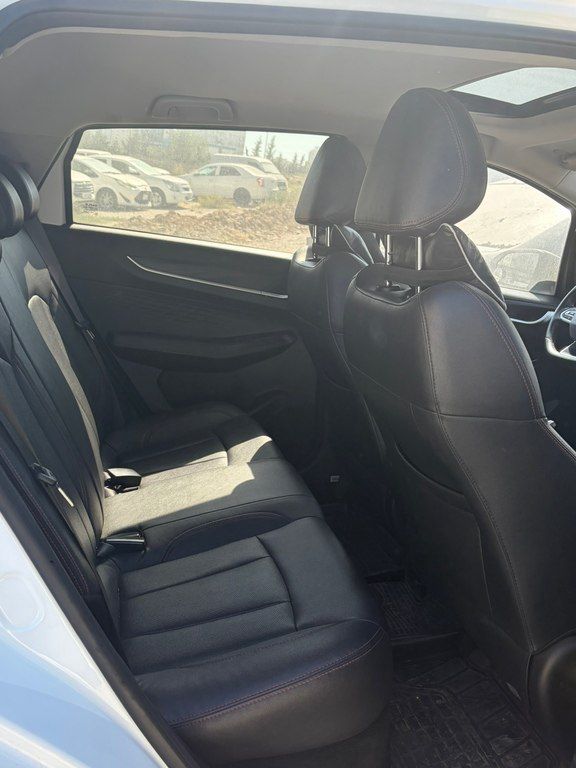 Maple X3 Pro, 1.5 L, 2024 il, 110 000 km 77-YT-786 — Avtomobillər, Bakı (3)