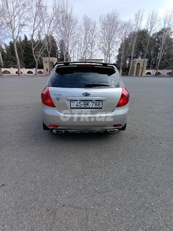 Kia Ceed 1.6 L, 2007, 300 000 km — Avtomobillər, Mingəçevir (8)