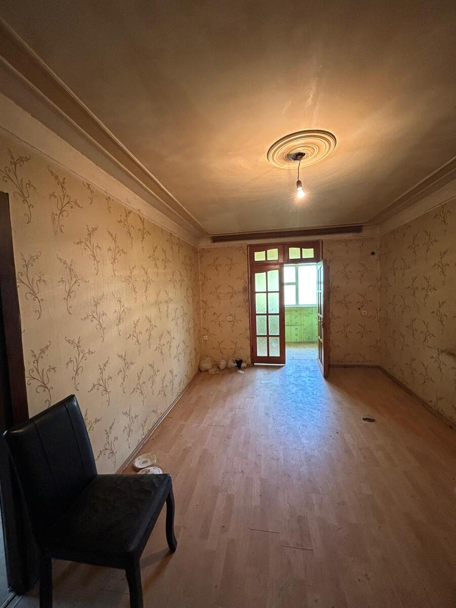 Satılır 3 otaqlı köhnə tikili 55 m² — Mənzil, Bakı (2)