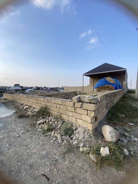 10 sot, Tikinti — Gəncə