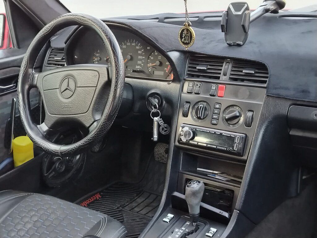 Mercedes C 180, 1.8 L, 1995 il, 365 821 km — Avtomobillər, Bakı (10)