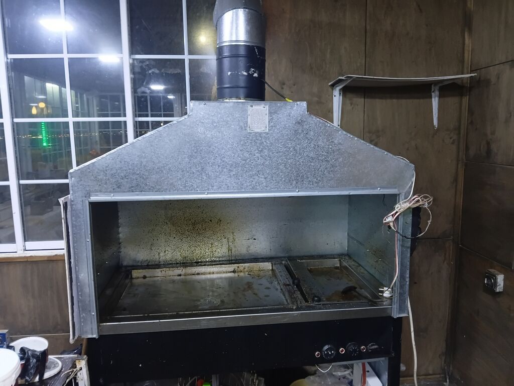 Işlənmiş zontik uzunu 1.20 eni 60 sm — Kombilər, Saray
