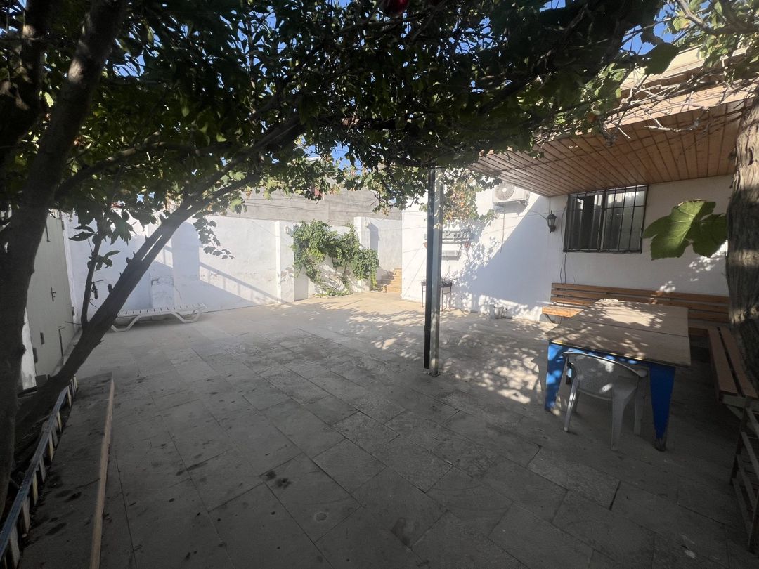 Satılır 3 otaqlı həyət evi/bağ evi 70 m² — Ev, villa, Bakı (2)