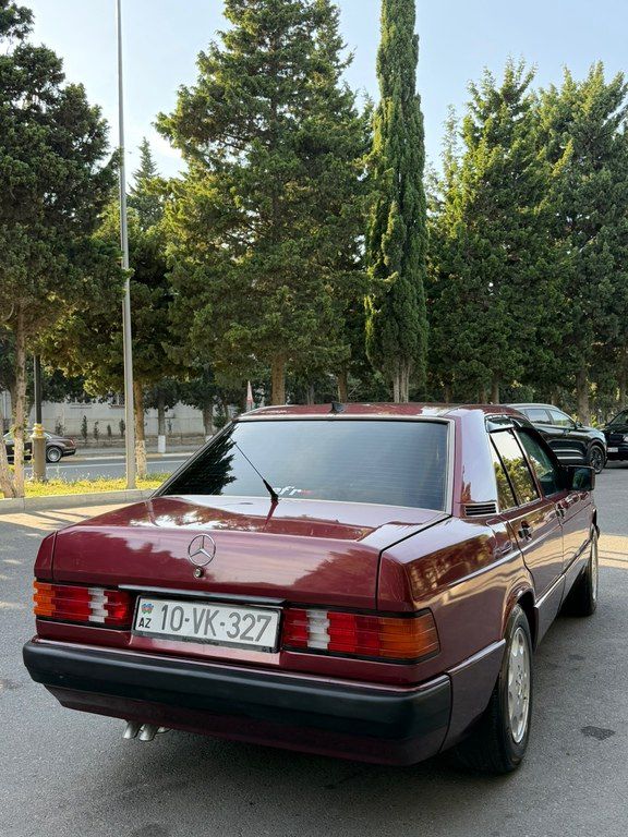 Mercedes 190, 2.0 L, 1993 il, 212 000 km 10-VK-327 — Avtomobillər, Sumqayıt (7)