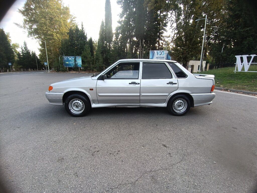 Lada (VAZ) 2115, 1.5 L, 2005 il, 280 000 km 66-BN-283 — Avtomobillər, Mingəçevir (4)
