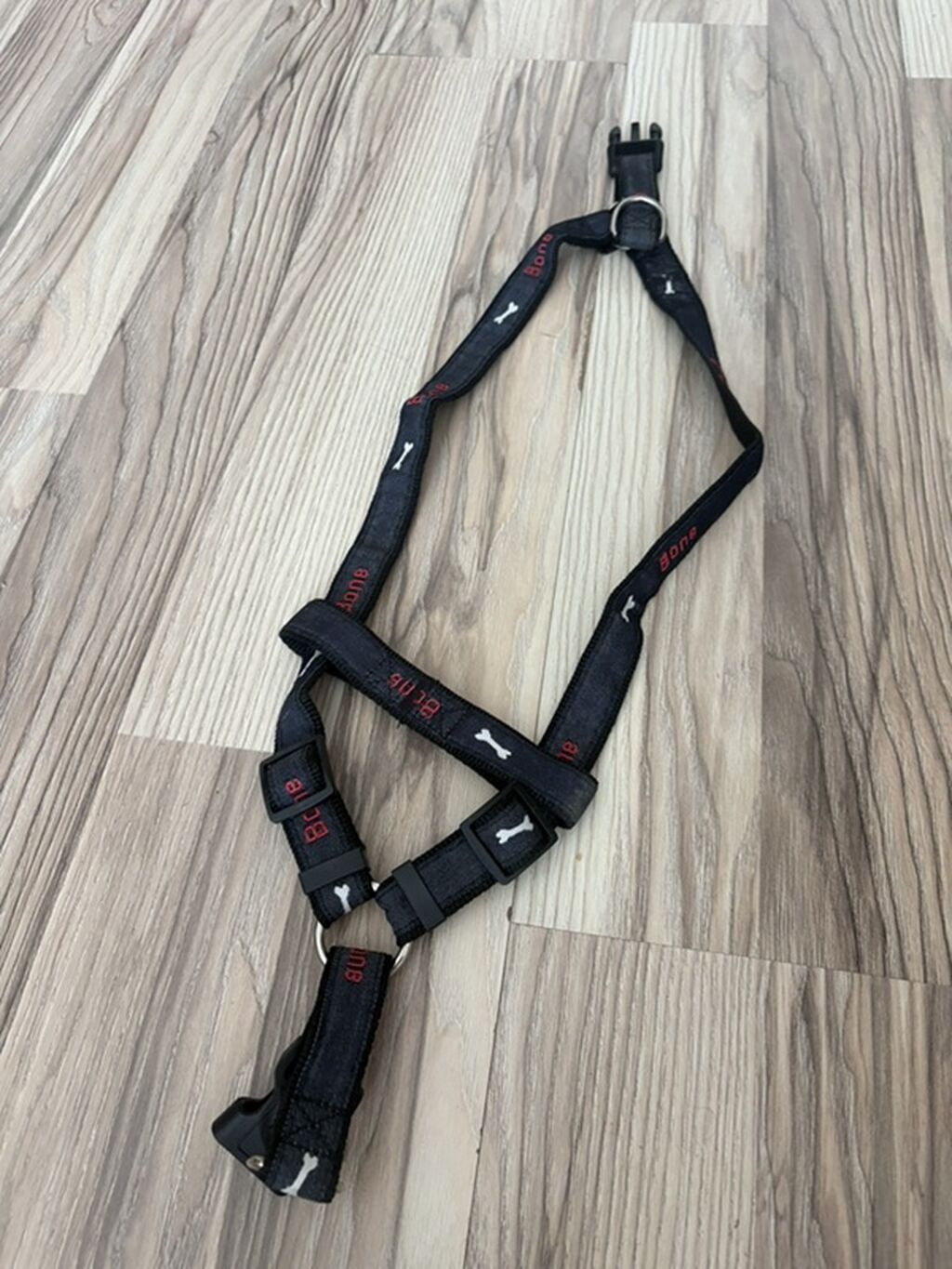 İt üçün sinə qayışı (harness) - Rəng: qara, üzərində “Bone” yazıları — Ətətlər və saliş, Xırdalan