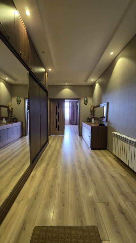 Satılır 3 otaqlı yeni tikili 130 m² — Bakı