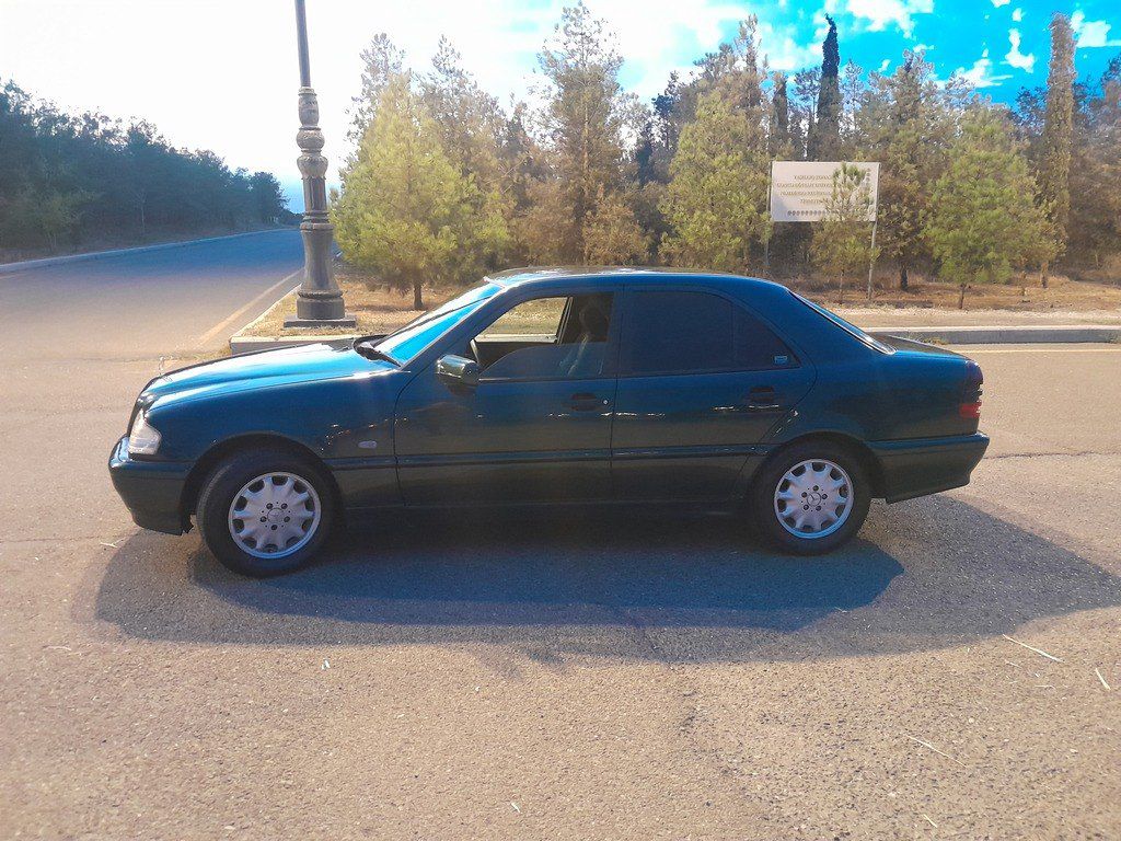 Mercedes C 180, 1.8 L, 1998 il, 306 100 km 20-DT-939 — Avtomobillər, Gəncə (3)