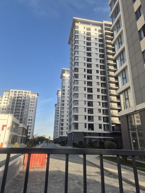 Satılır 3 otaqlı yeni tikili 100 m² — Bakı
