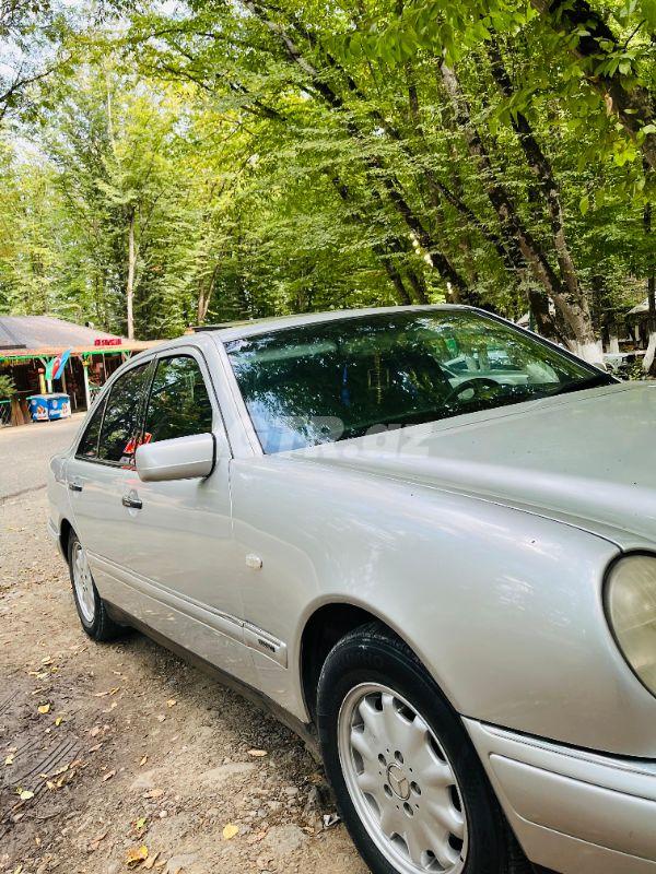 Mercedes E 200 2.0 L, 1996, 28 700 km — Avtomobillər, Bakı (2)