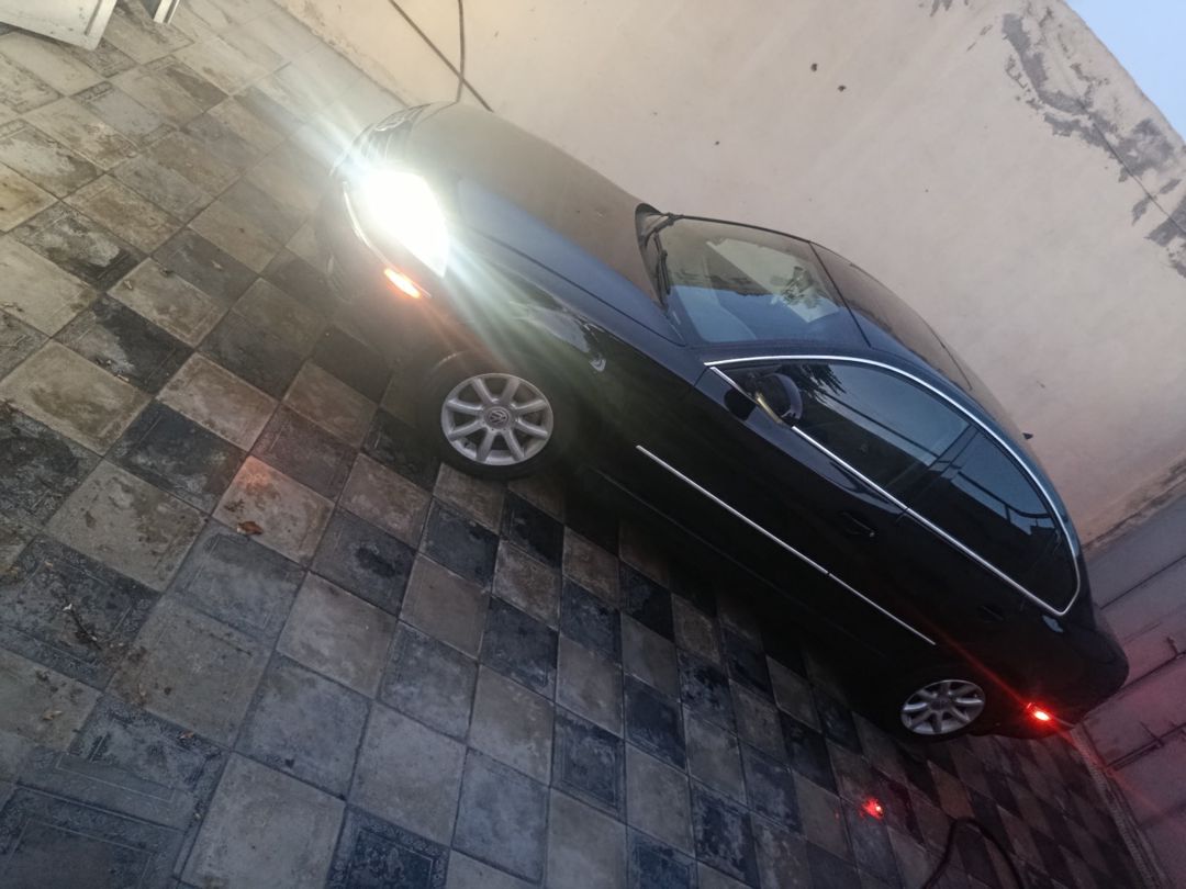 Volkswagen Passat, 2004 il 99-KZ-773 — Avtomobillər, Bakı (6)