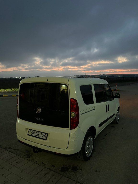 Fiat Doblo, 1.6 L, 2013 il, 220 000 km 99-SR-776 — Avtomobillər, Bakı (5)