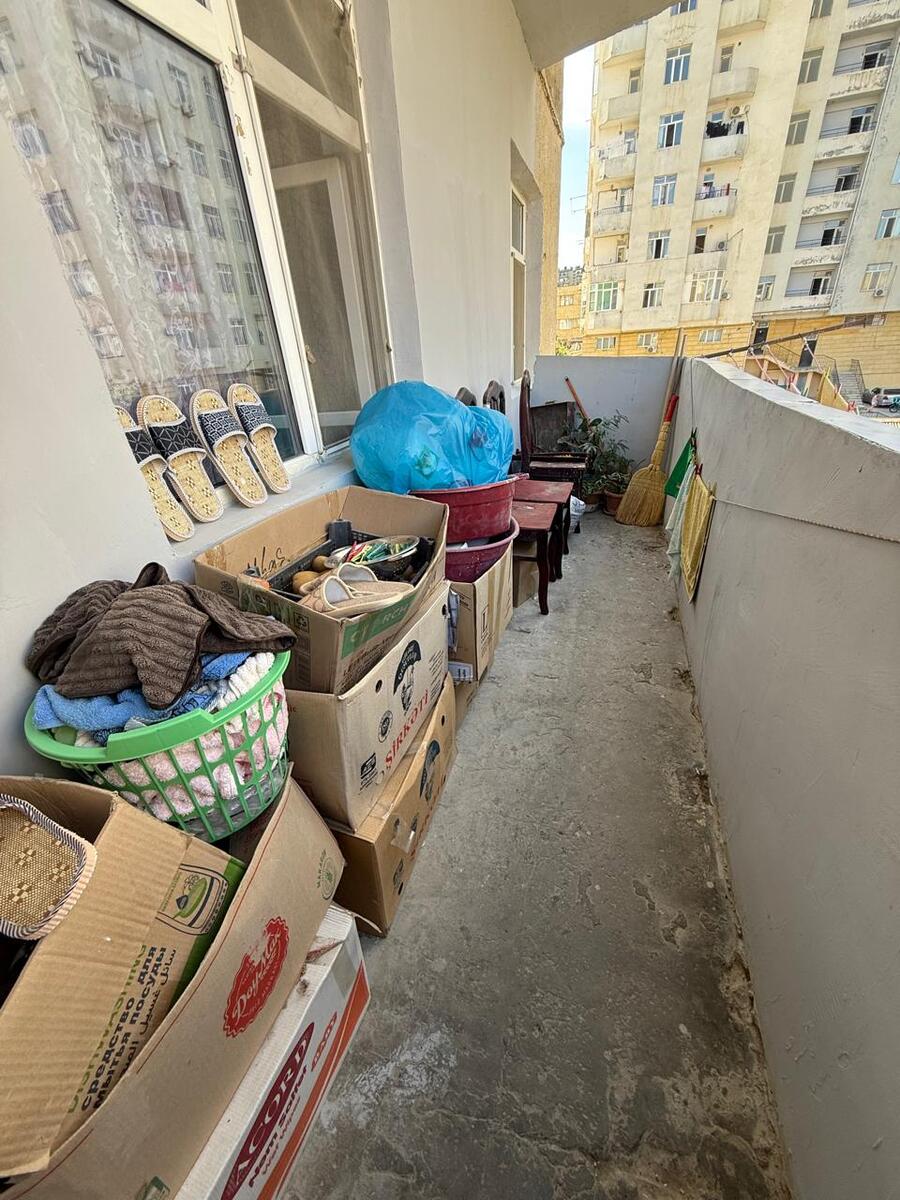Satılır 2 otaqlı köhnə tikili 68 m² — Mənzil, Bakı (7)