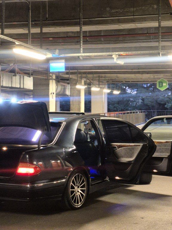 Mercedes E 240, 2.6 L, 2000 il, 460 000 km 77-NZ-283 — Avtomobillər, Bakı (3)