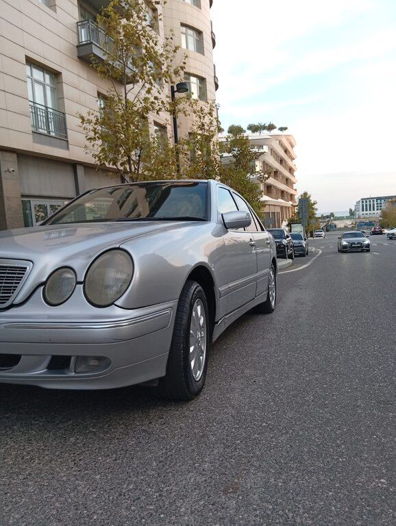 Mercedes E 220, 2.2 L, 2000 il, 555 000 km — Avtomobillər, Bakı (6)