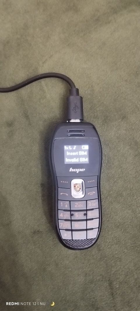 Hope mini düyməli telefon – avtomobil açarı dizaynı - Brend/model — Bakı