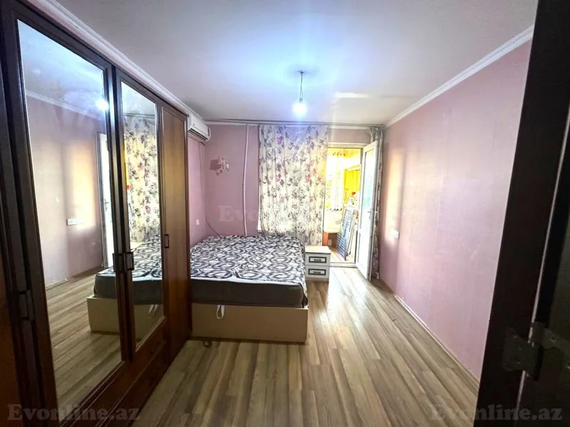 Satılır 3 otaqlı Mənzil Köhnə tikili 50 m² Bakı, Xətai r., Həzi Aslanov m., Əhmədli — Mənzil, Bakı (4)