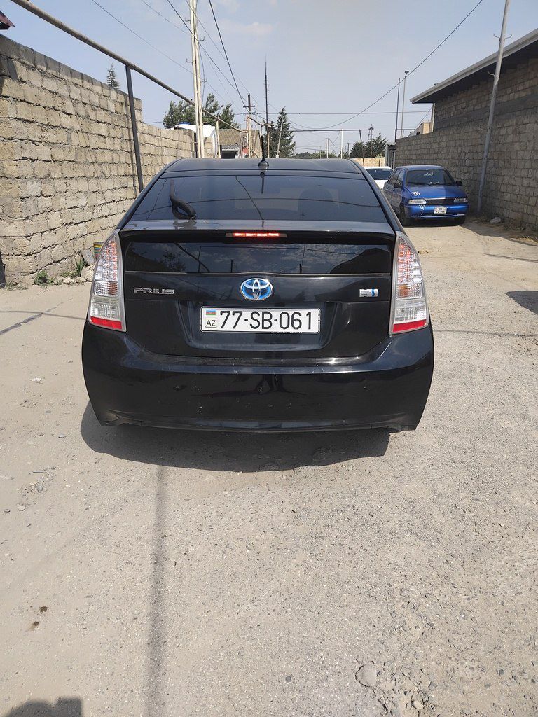 Toyota Prius, 1.8 L, 1.3 kWh, 2015 il, 300 000 km 77-SB-061 — Avtomobillər, Bakı (2)