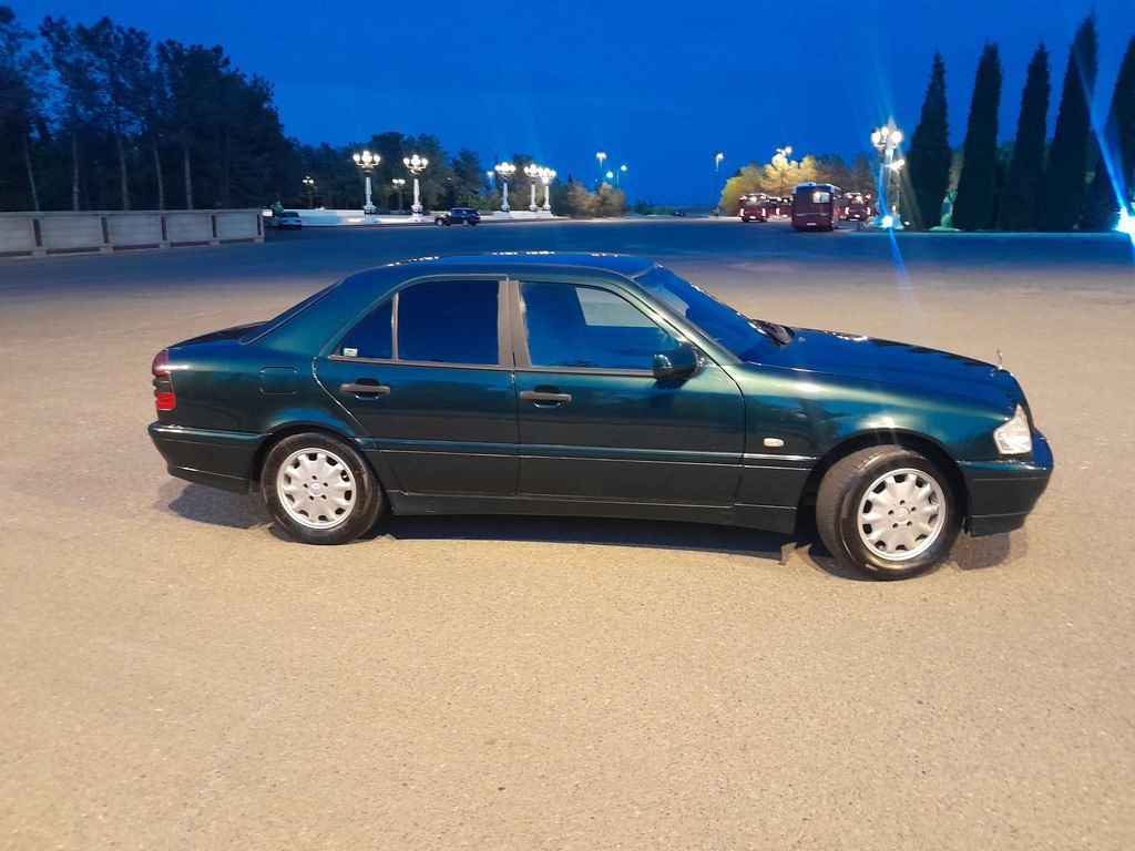 Mercedes C 180, 1.8 L, 1998 il, 306 100 km 20-DT-939 — Avtomobillər, Gəncə (4)