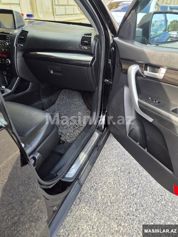 Kia Sorento, 2010 il — Avtomobillər, Bakı (7)