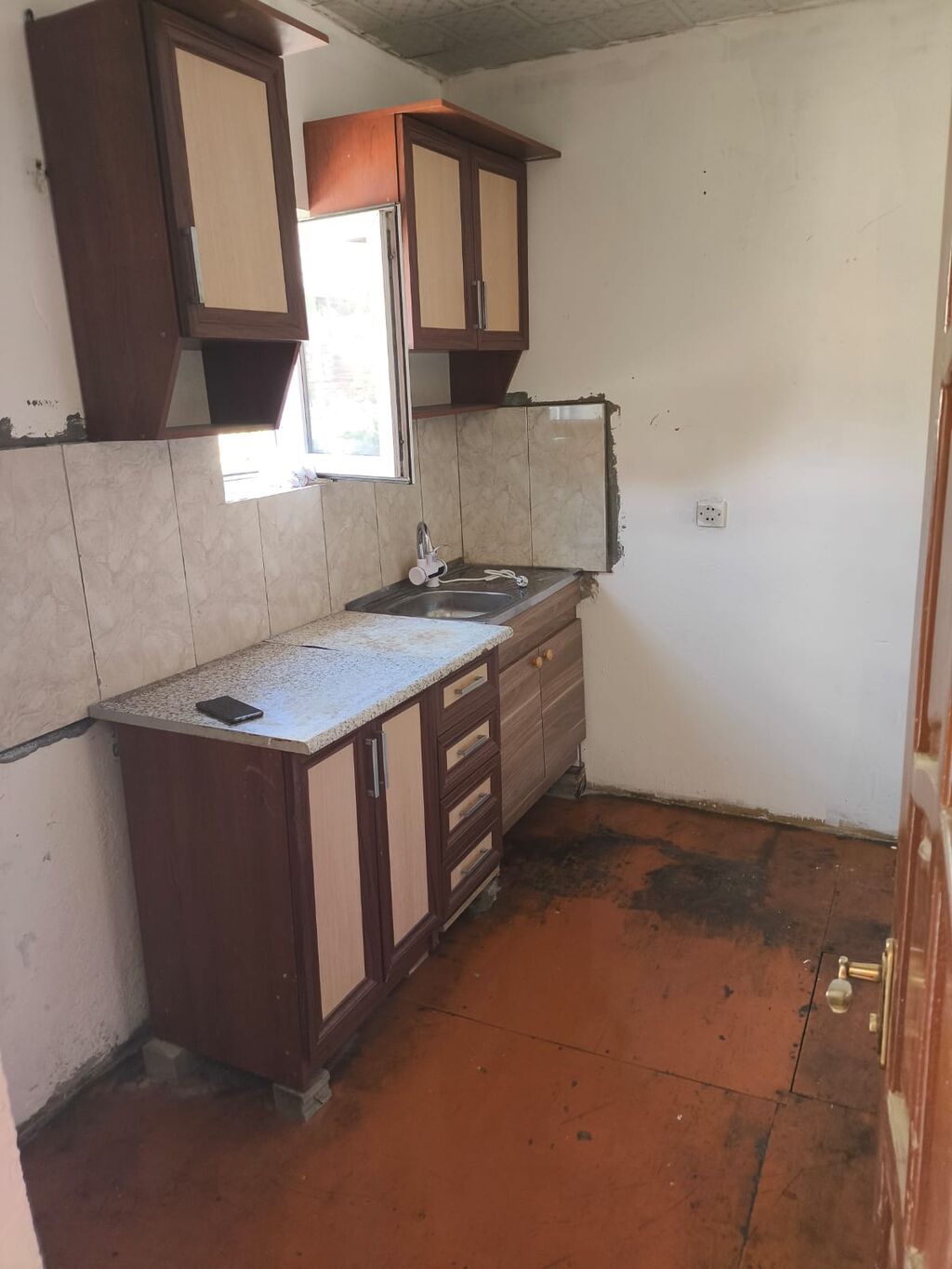 60 kv. m, 2 otaqlı, Qaz, İşıq, Su — Ev, villa, Bakı (3)
