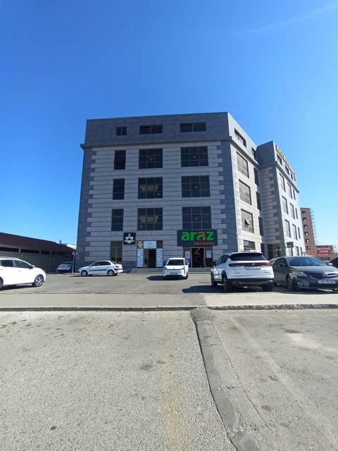 Satılır 3 otaqlı həyət evi/bağ evi 105 m² — Bakı