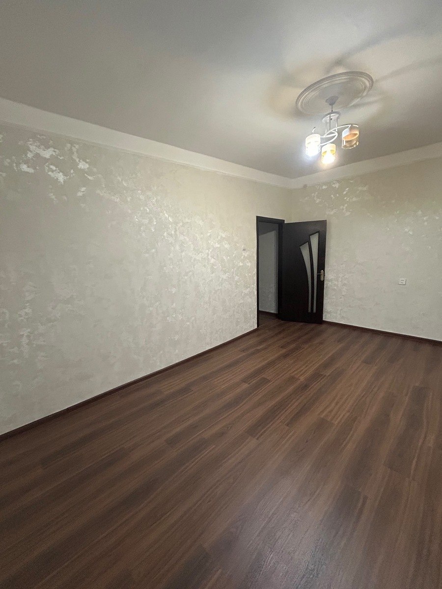Satılır 1 otaqlı köhnə tikili 40 m² — Mənzil, Bakı (4)