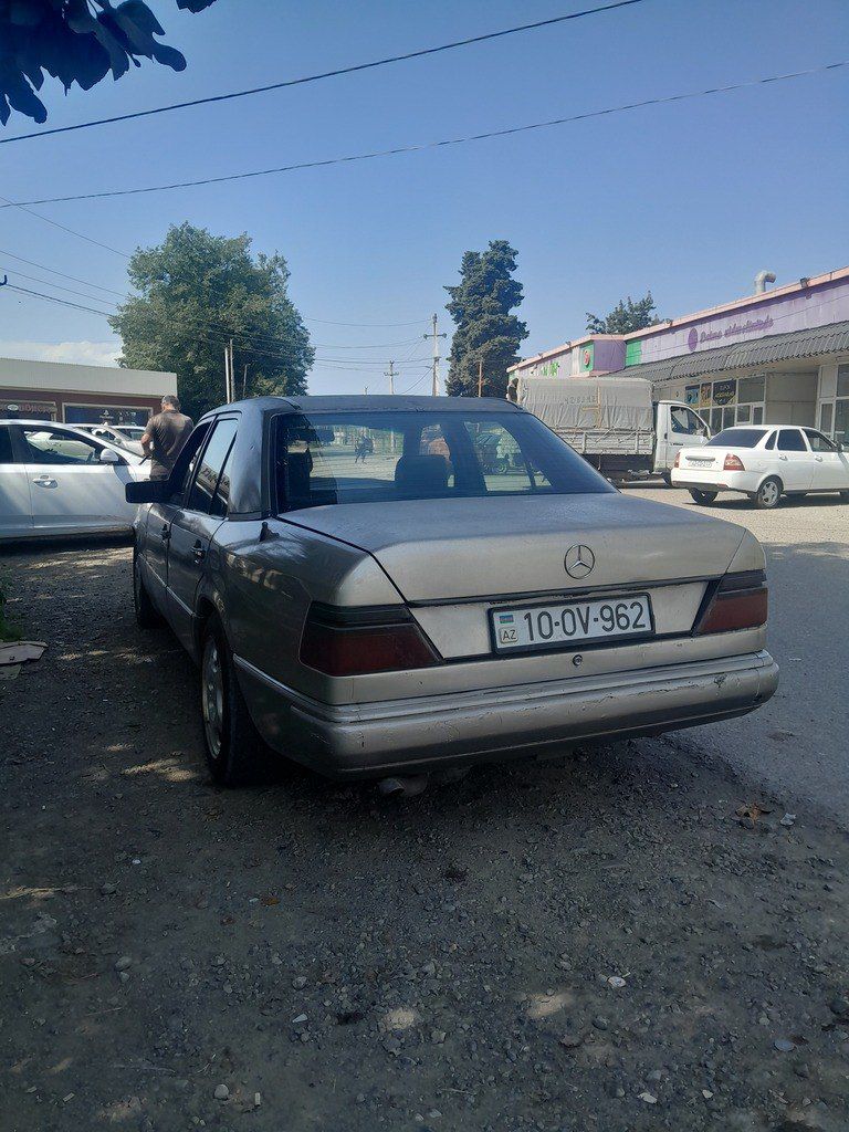 Mercedes 200 D, 2.0 L, 1990 il, 319 918 km 10-OV-962 — Avtomobillər, Lənkəran (6)