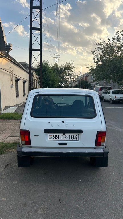 Lada (VAZ) Niva, 1.7 L, 2009 il, 215 000 km 99-CB-184 — Avtomobillər, Gəncə (5)