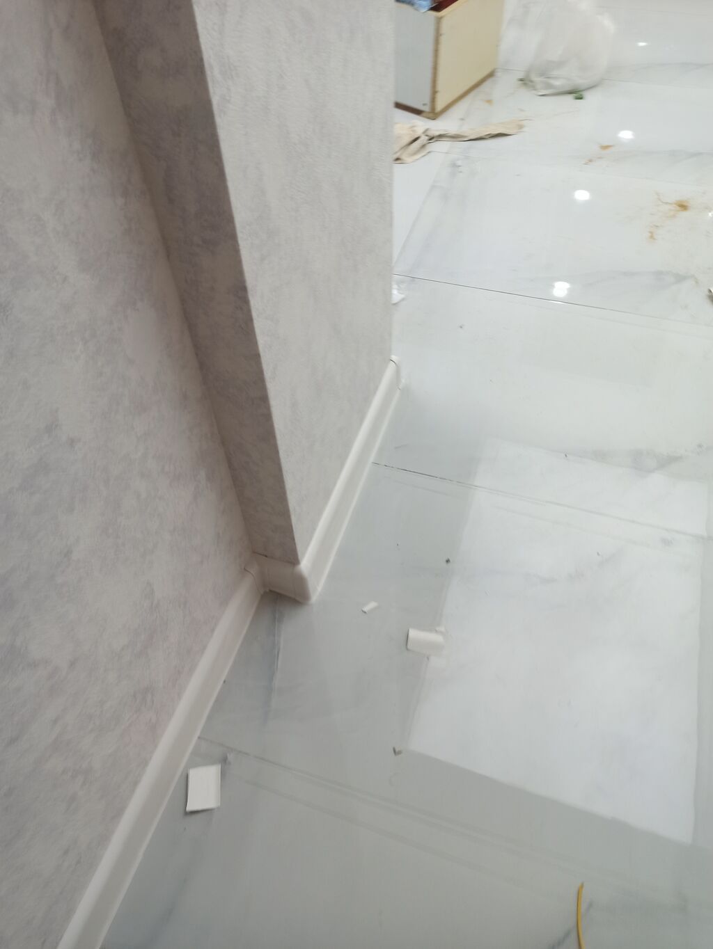 Laminat döşəmə ustası – peşəkar quraşdırma xidməti Təklif edilən — Döşəmə və tavan işləri, Digah (10)