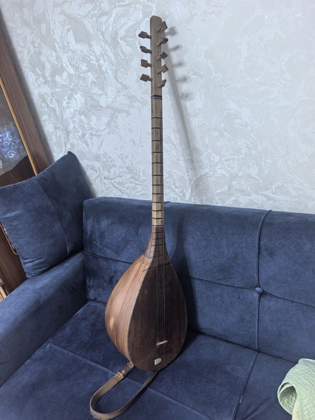 Saz – uzun saplı, armud formalı korpuslu milli simli musiqi aləti — Gitarlar və digər simli alətlər, Digah (2)