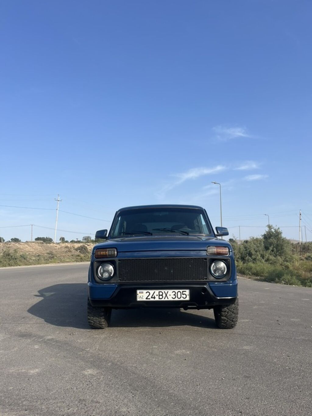 VAZ (Lada) 4x4 Niva: 1.7 l 1999 il 123456 km Ofrouder/SUV 24-BX-305 — Avtomobillər, Şirvan (2)