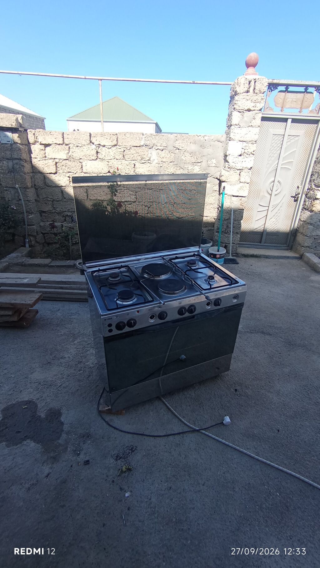 Indesit kombi plitə və soba - Üst hissə: 4 ocaq gözlü – 2 qazlı — Plitələr, Digah