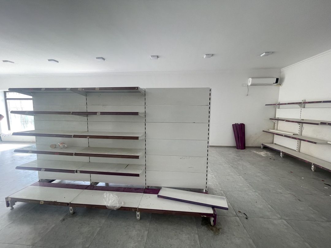 Market vitrini — Biznes və avadanlıq, Bakı (3)