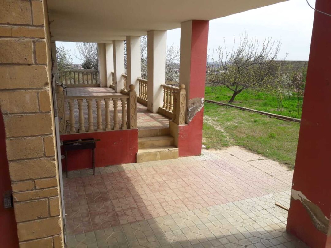 Satılır 5 otaqlı həyət evi/bağ evi 200 m² — Ev, villa, Bakı (6)