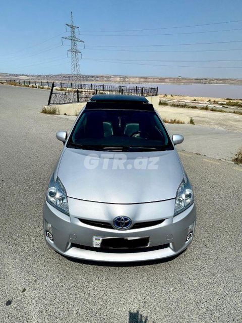Toyota Prius 1.8 L, 2010, 279 000 km — Bakı