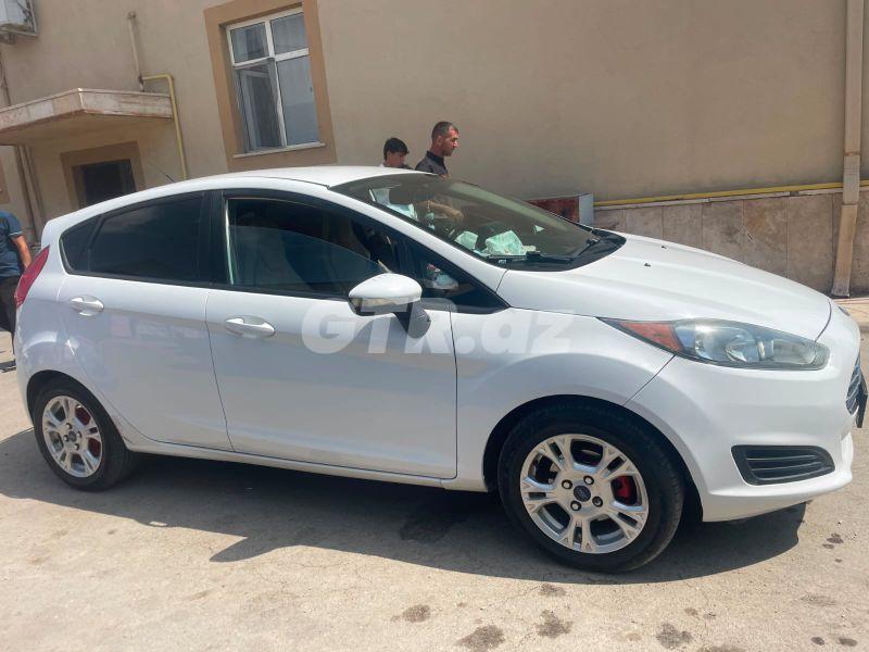 Ford Fiesta 1.4 L, 2014, 247 550 km 74-BB-772 — Avtomobillər, Naxçıvan (2)