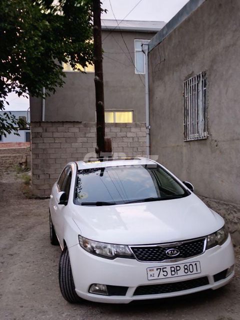 Kia Cerato 1.6 L, 2010, 260 000 km — Naxçıvan