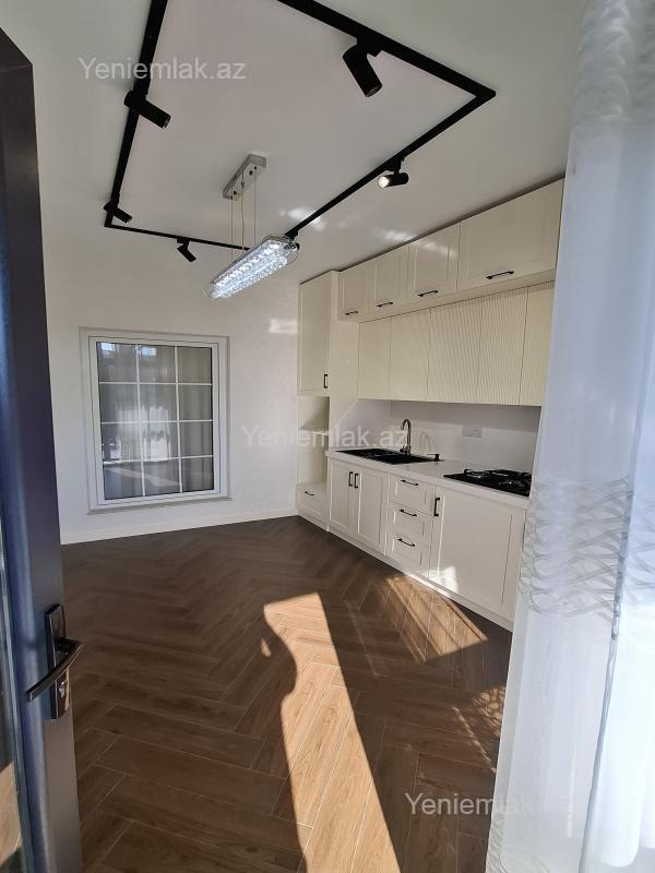 Satılır 2 otaqlı Bina evi menzil (Yeni tikili), 67 m², 10-cu mikrorayon — Mənzil, Sumqayıt (11)
