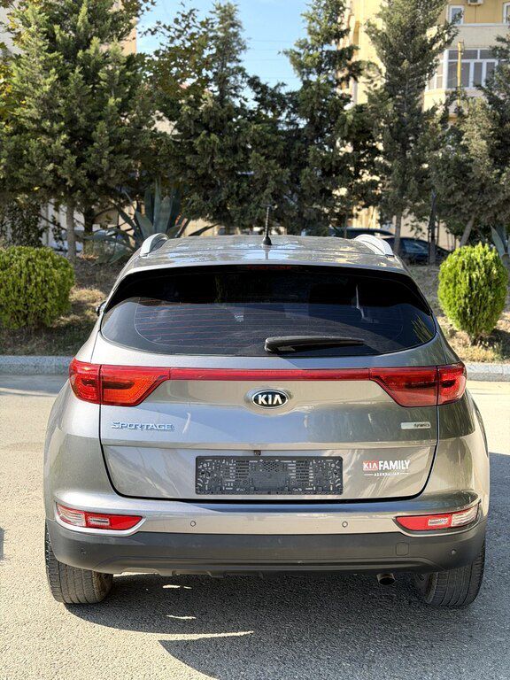 Kia Sportage, 1.7 L, 2015 il, 157 000 km — Avtomobillər, Sumqayıt (6)