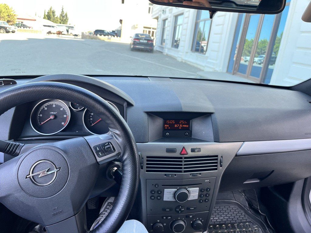 Opel Astra, 1.3 L, 2005 il, 350 000 km 01-CH-701 — Avtomobillər, Bakı (9)