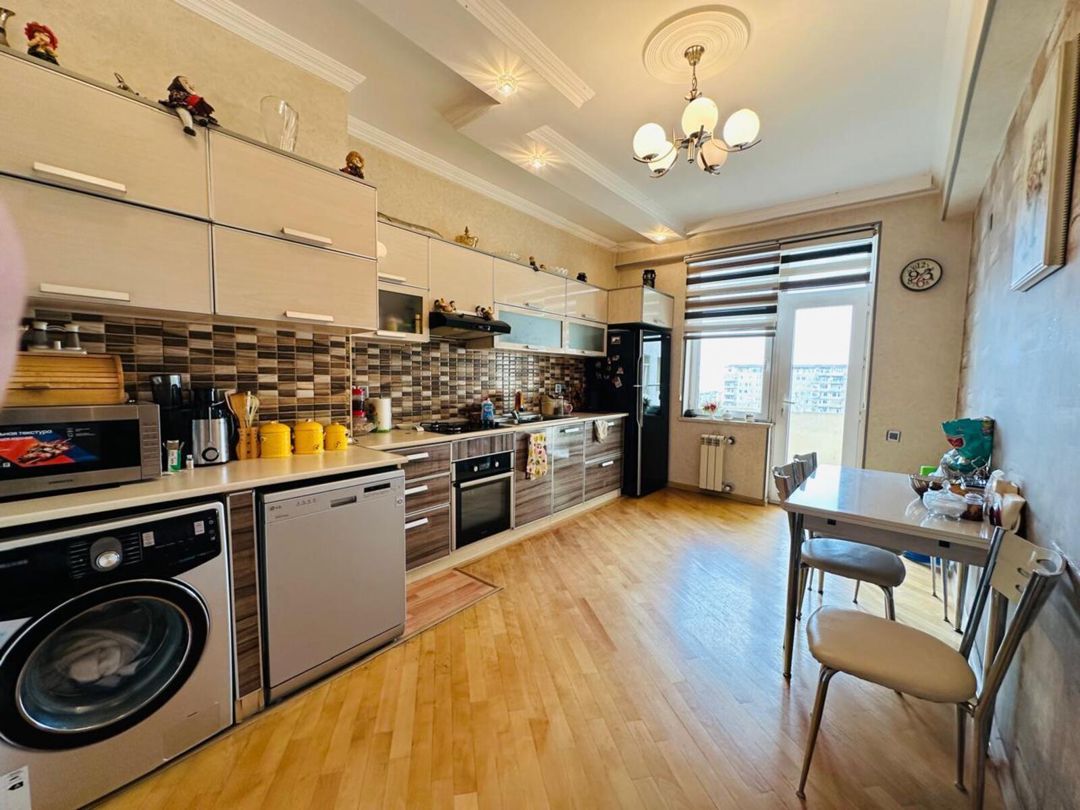 Satılır 3 otaqlı yeni tikili 120 m² — Mənzil, Bakı (12)