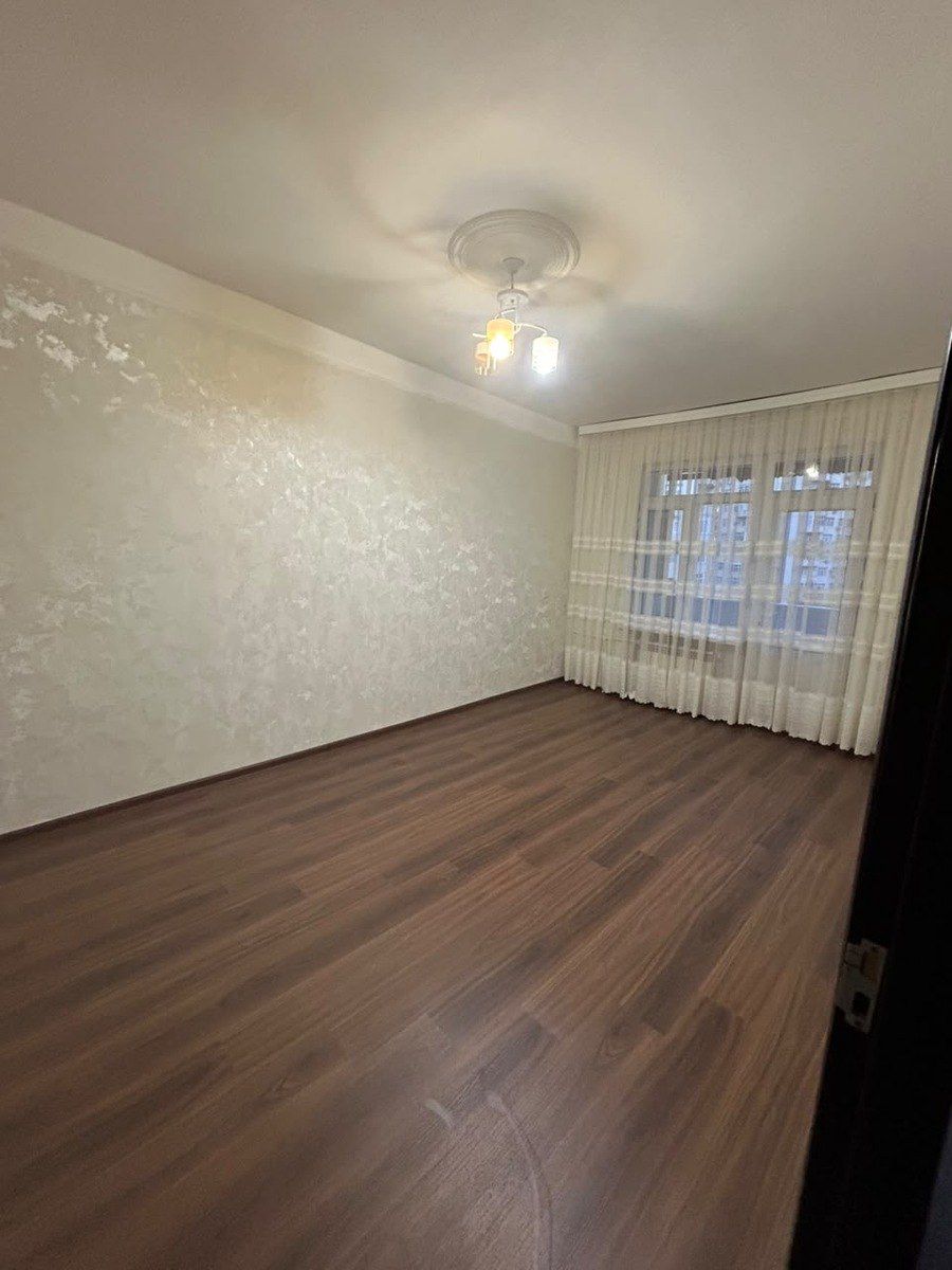 Satılır 1 otaqlı köhnə tikili 40 m² — Mənzil, Bakı (2)
