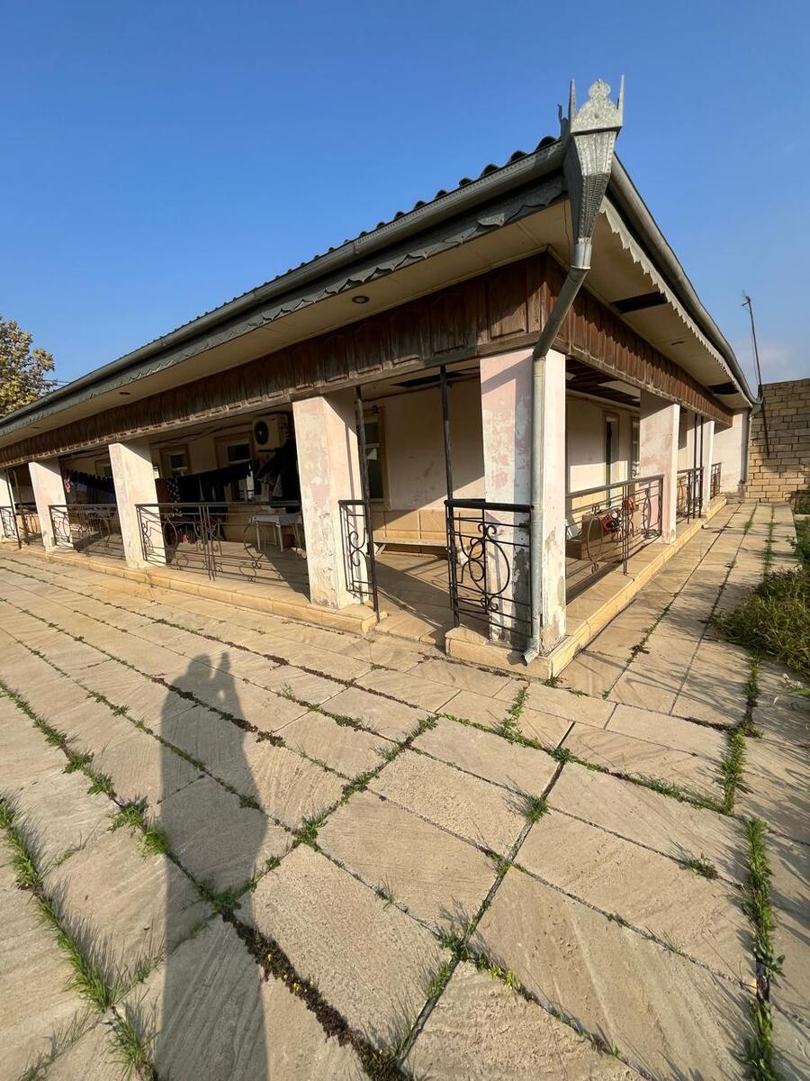 Satılır obyekt 1350 m² — Əmlak, Bakı (3)