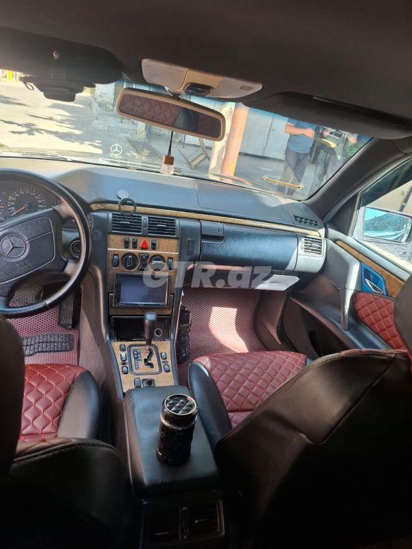 Mercedes E 240 2.4 L, 1999, 262 600 km — Avtomobillər, Bakı (6)